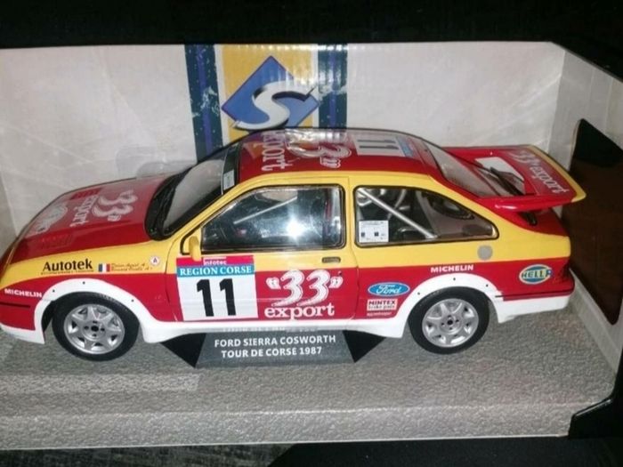 Ford Rs 500 Rally  Diecast Model