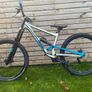CUBE HANZZ DH MTB 18" with Bell full face helmet and gloves Image 2