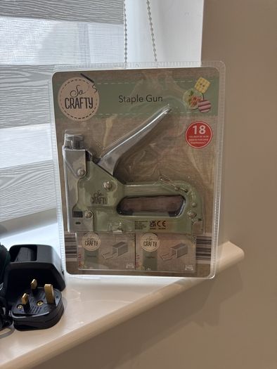 glue gun and staple gun