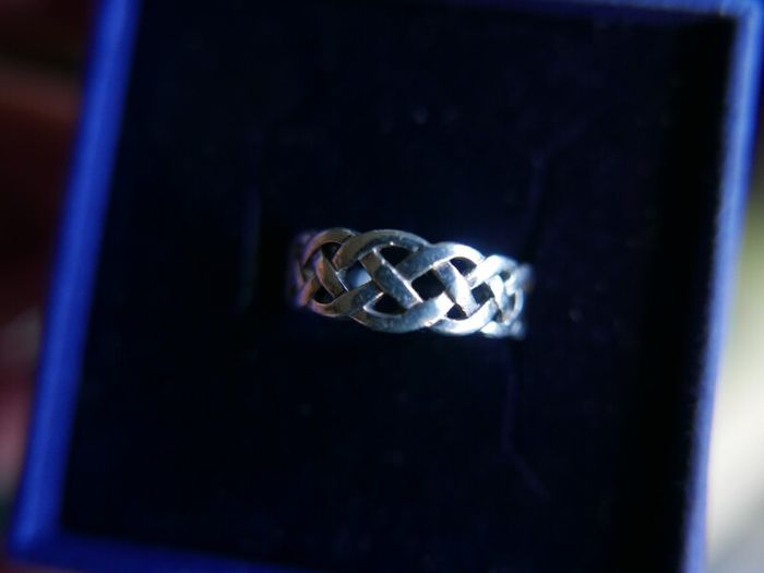 Sterling Silver 925 Celtic Knot Ring size L