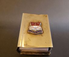 Vintage 1950s "Peerage" Brass Cambridge Crested Matchbox Sleeve