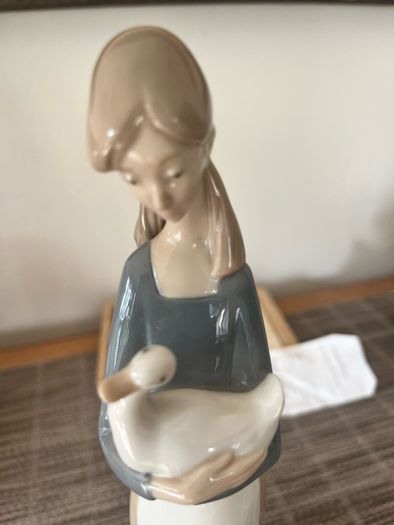 Lladro Figurine
