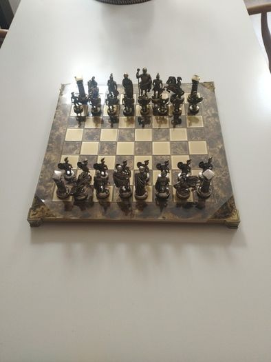 Chess set