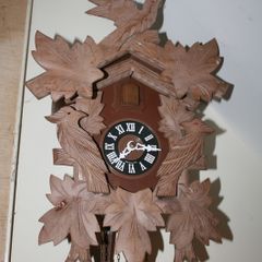 Vintage Cuckoo clock (in working order)