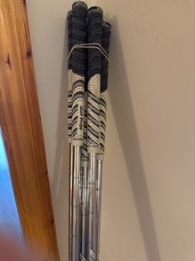 AMT tour x100 white