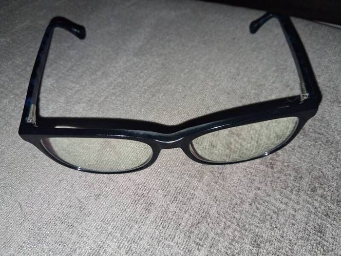 Free With Anything Bought Out Of My Ads!! - Converse Glass Frames - RRP - 130.00 - Approx - Size - Width - 140mm x Dept - 140mm - Height - 45mm