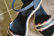 Solid Wedge Sandals