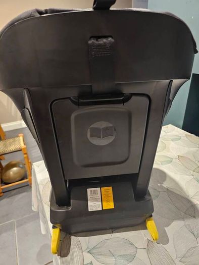 Free Maxi Cosi Titan isofix Car seat