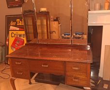 Dressing Table with Mirror