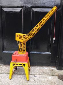 mechanical crane