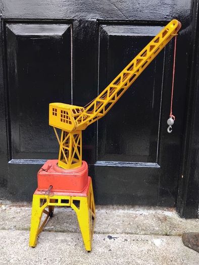 mechanical crane