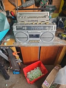 Ghettoblaster boombox