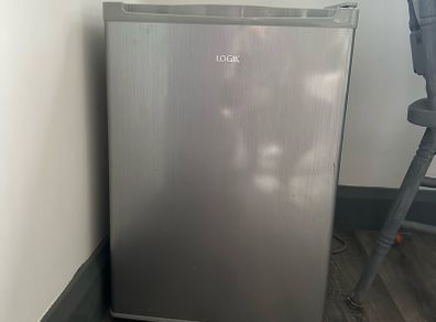 Logik small fridge