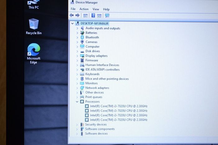 HP Core i3 DDR4 Laptop, 1TB HDD with HDMI + Microsoft Office