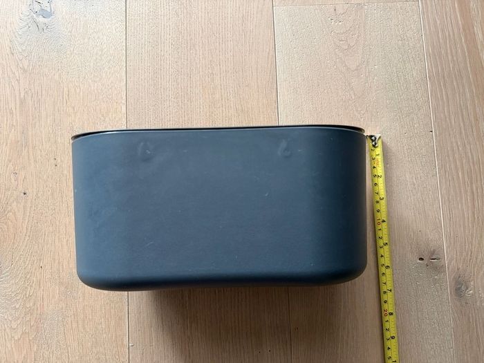 Double flower pot (with insert)