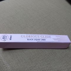 Mrs glam eyeliner, brand new