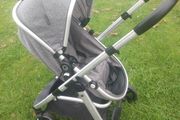 Miniuno Toura pram pushchair