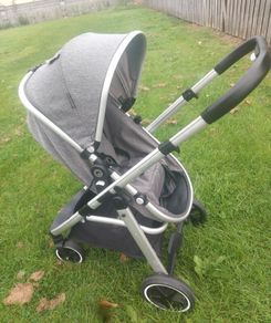 Miniuno Toura pram pushchair