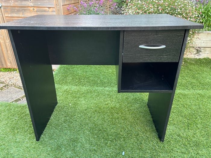 Black desk