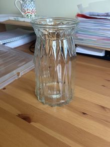 vase