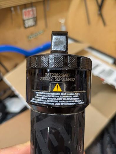Rockshox Super Deluxe Select + 230x62.5mm