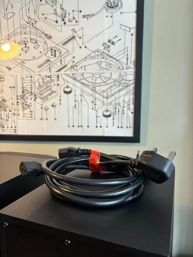 Audio Monitor ADAM T7V