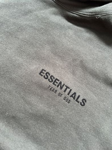 Essentials fear of god black hoodie