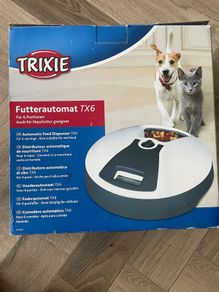 automatic pet feeder