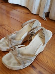 Size 4 Wedge Sandals