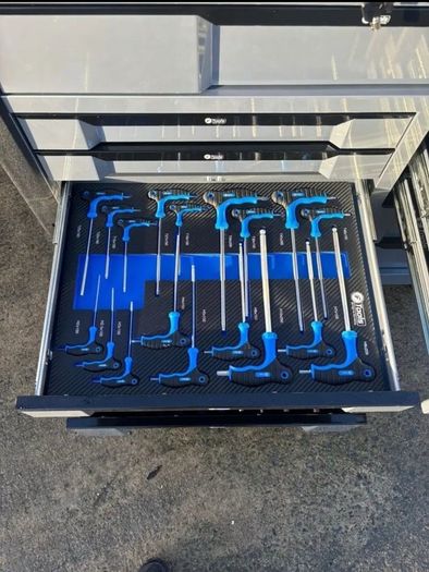 Brand New 12 Drawer Tool Chest Full Of Tools