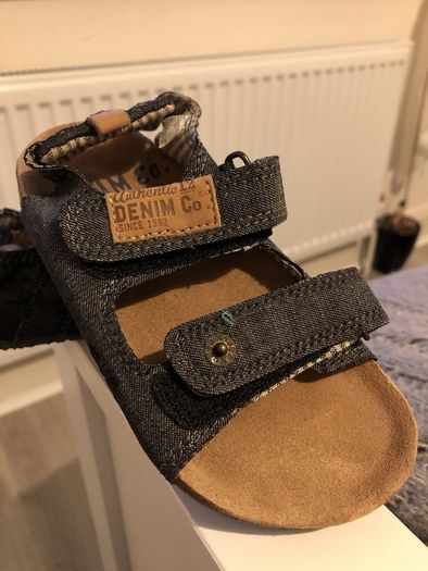 Next sandals size 9