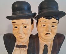 Bust of Laurel & Hardy