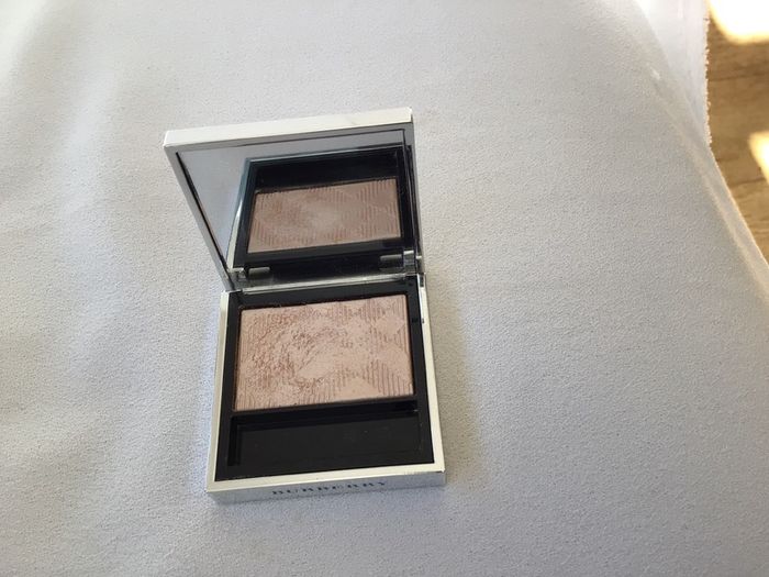 Burberry Eye Colour Wet and Dry Glow Shadow