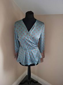 Brand new Gincas Italia blouse