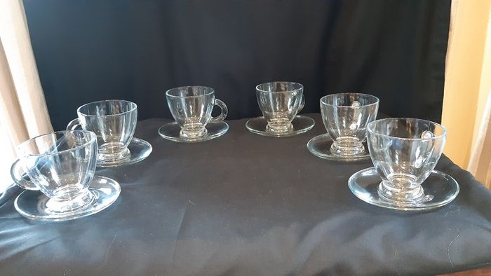 6 Glass Cups with Oval Saucers