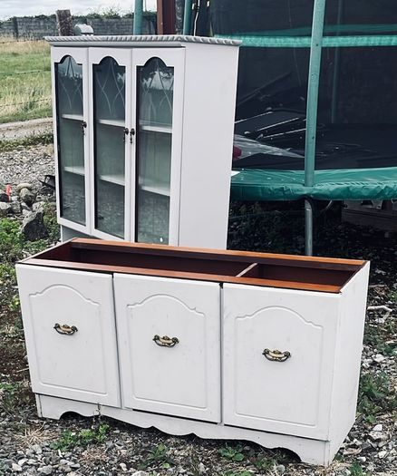 glass cabinet