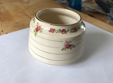 SADLER England vintage sugar bowl gold trim