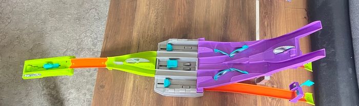 Hot Wheels Split Speeders Blade Raid
