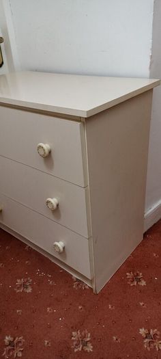 Chest of Drawers