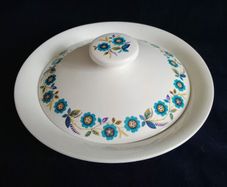 Staffordshire Potteries tureen, 1970s tableware, vintage serving