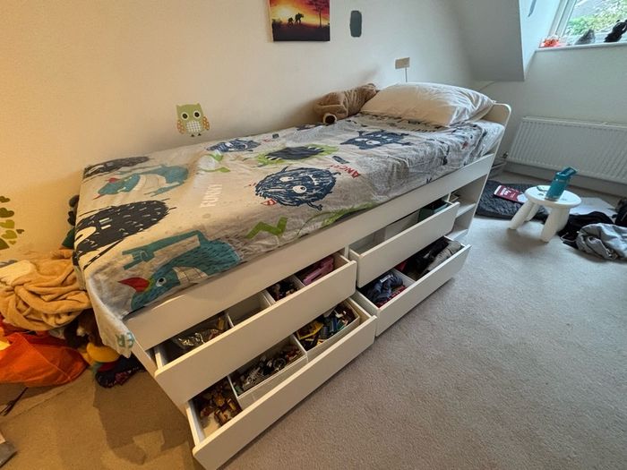 ILEA Slakt Bed