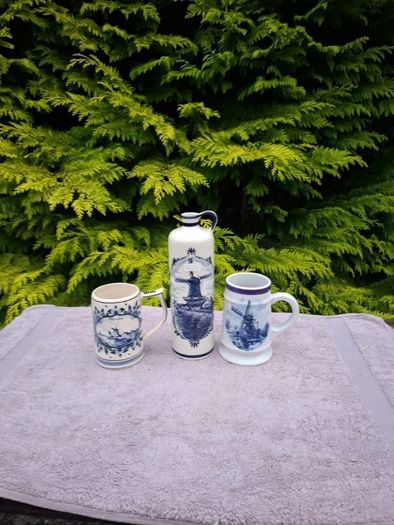 By post only set of blue delft items