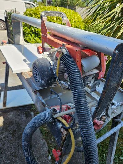Wet Tile Saw
