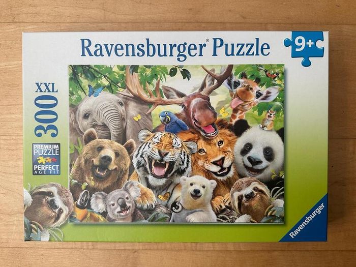 BNIP Ravensburger Exotic Animals Selfie 300 Piece Jigsaw Puzzle for Adults and Children Age 9 Years +