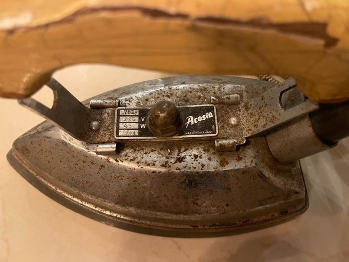 Vintage Electric Iron