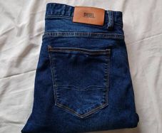 diesel stretch denim Size 30/34 zip fly navy in like new condition