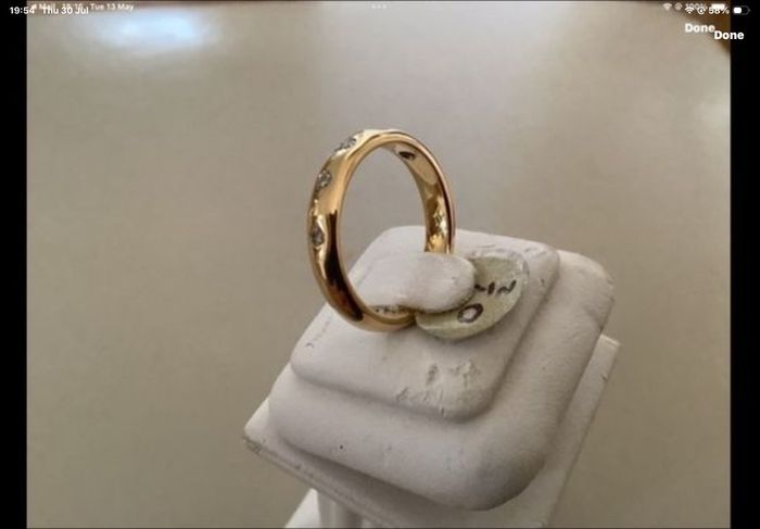 New 18ct Gold Cartier Style Diamond Ring
