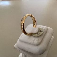 New 18ct Gold Cartier Style Diamond Ring