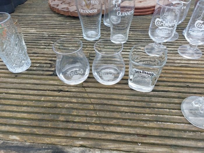 advertising glasses