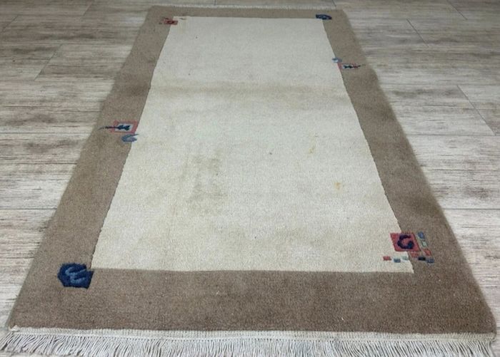 Hand knotted pure wool rug Tibet